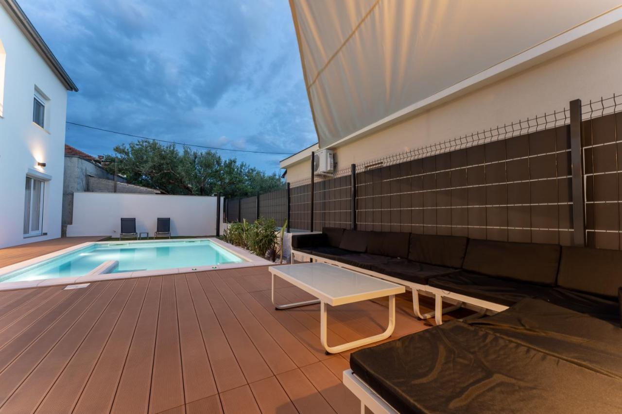 Bernie Apartments With A Pool Zadar Eksteriør bilde