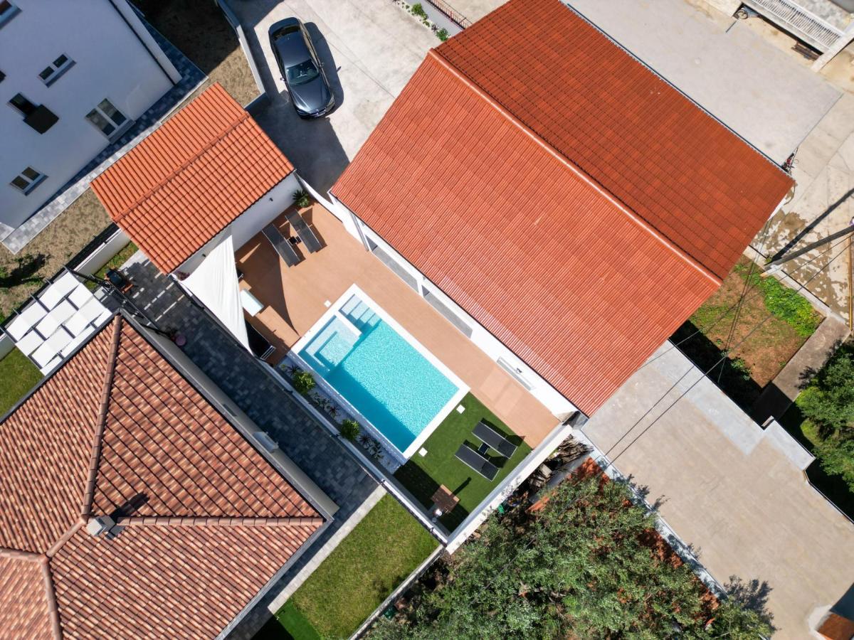 Bernie Apartments With A Pool Zadar Eksteriør bilde